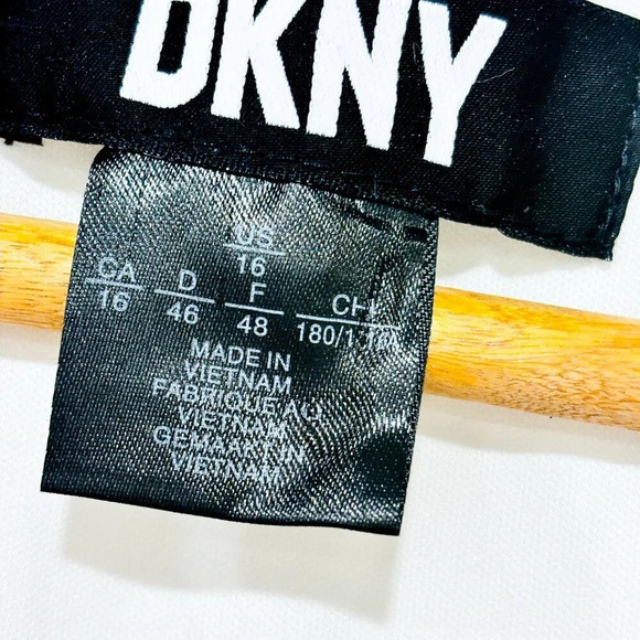 DKNY Women's Notched Collar V-Neck Belted Shirtdress - Picture 8 of 9